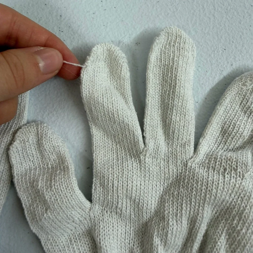 Adult white knit woven lightweight yardwork gardening home project gloves OS